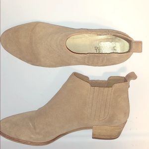 Michael Kors 1.5 inch heeled booties